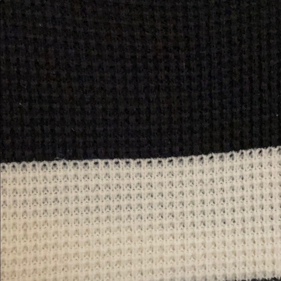 waffle sweater! - Picture 2 of 2